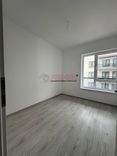 Metrou Berceni, Biruintei, 3 camere, acte gata.